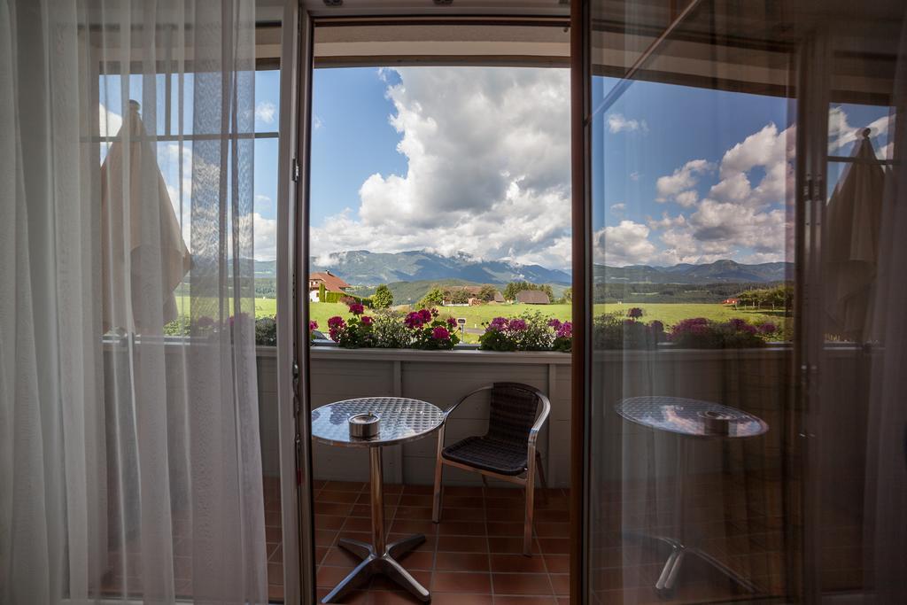 Pension Christophorus Millstatt Exterior photo